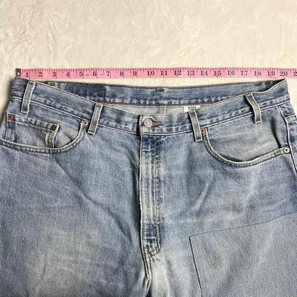 Levi's 550 relaxed fit vintage Faded men's 40×30 blue Jeans Light Wash - Picture 6 of 11